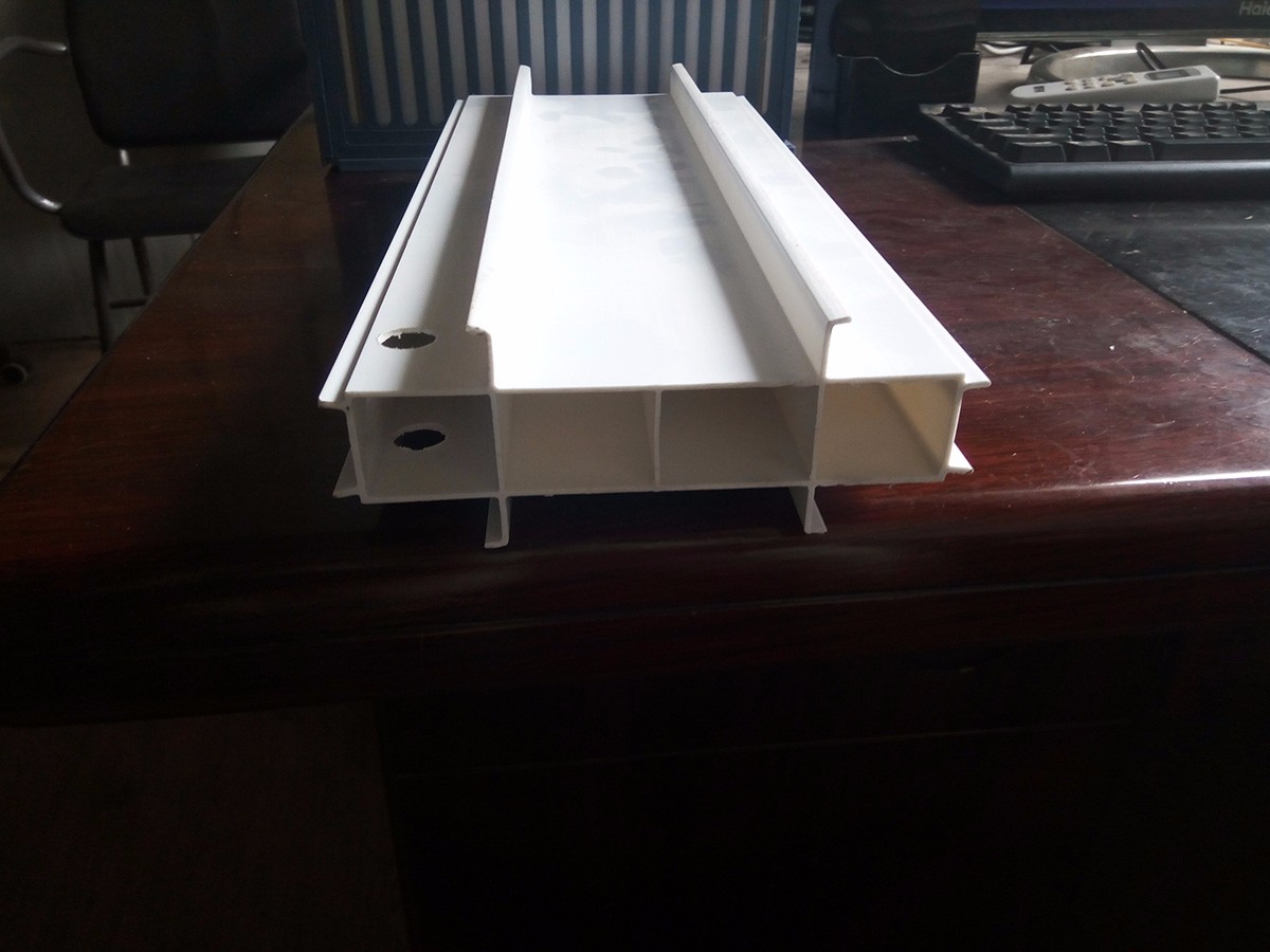 朝阳立面拉缝板 (1)150MM宽拉缝板